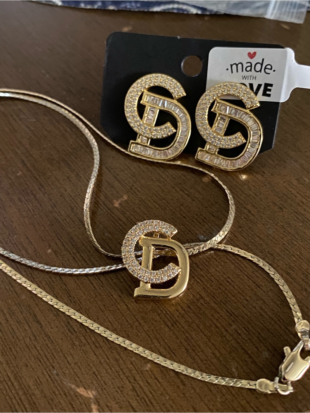 Gold color  Double-CD Interlocking Necklace & Earring Set